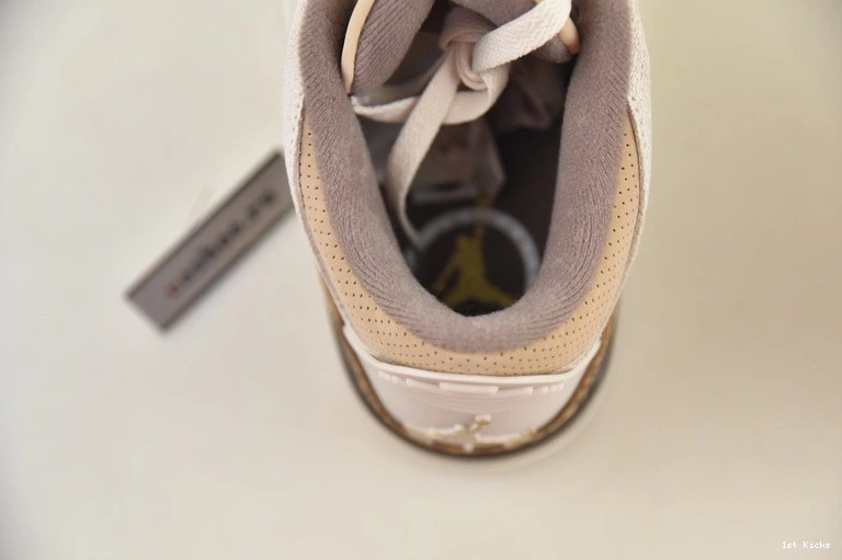 3 Palomino Air Jordan CT8532-102 0425